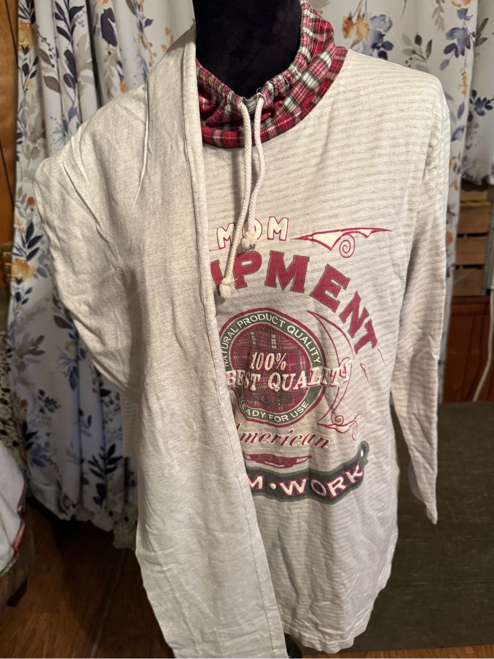 Casual Plaid-Trim Maternity Hooded Set With Pants Cream with Red Graphics
